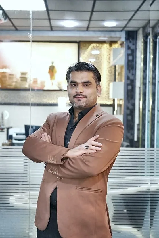 Mr. Omid Moeen