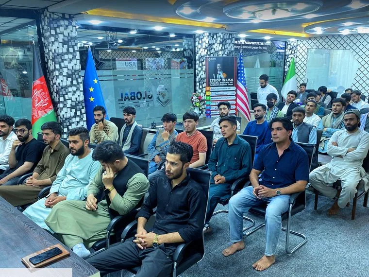 Attendees under the destination flags