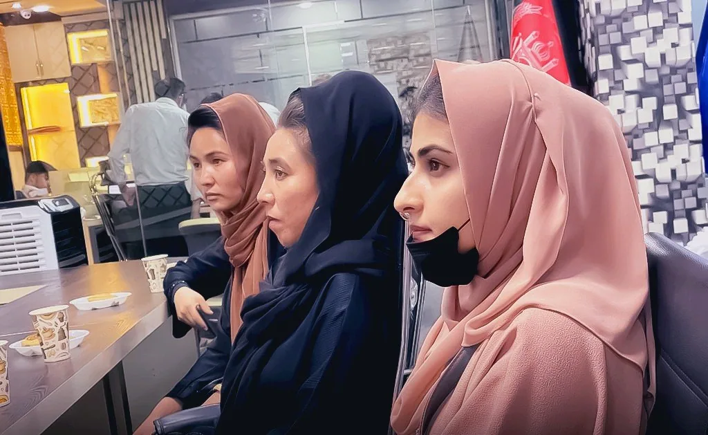 Students at the Study Abroad seminar, 16 May 2022